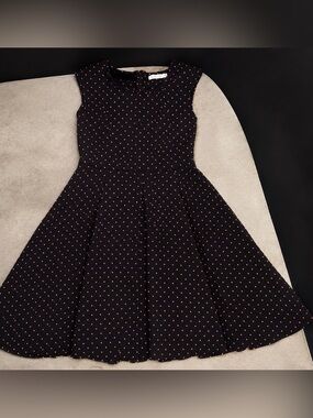 MUXXN Black Dress